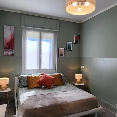 Апартаменты Sunshine House *