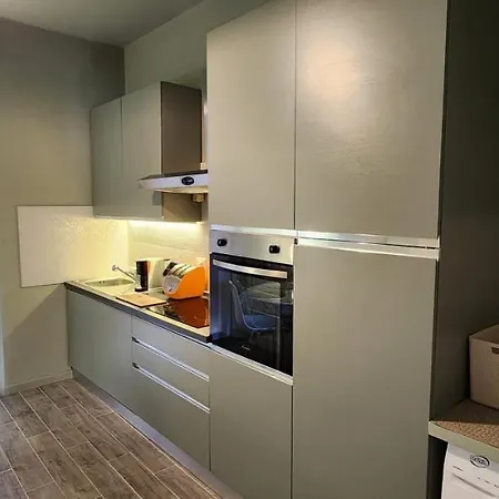 Sunshine House Алессандрия