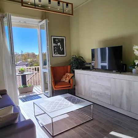 Sunshine House Апартаменты