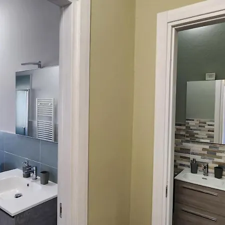 Sunshine House Апартаменты Алессандрия